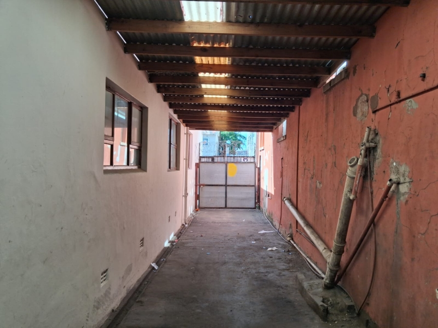 Commercial Property for Sale in Quigney Eastern Cape